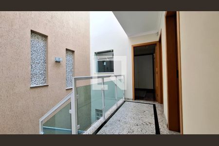 Hall dos Quartos de casa à venda com 3 quartos, 174m² em Vila Alzira, Santo André