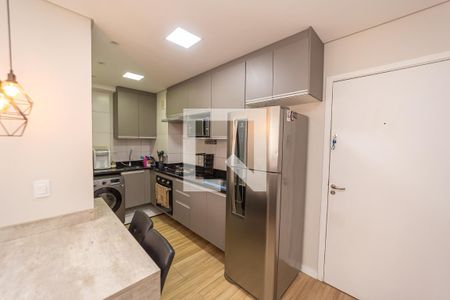 Cozinha e Área de Serviço de apartamento à venda com 2 quartos, 34m² em Vila Pierina, São Paulo