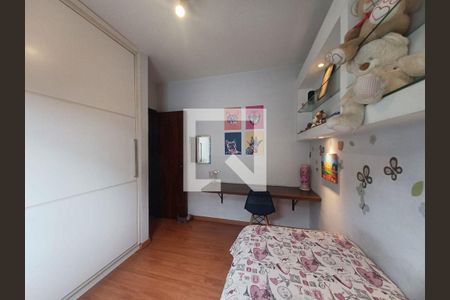 Casa à venda com 3 quartos, 166m² em Parque Sao Domingos, São Paulo