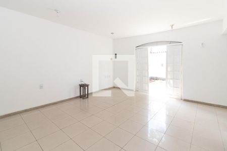 Sala de casa para alugar com 3 quartos, 450m² em Magalhães Bastos, Rio de Janeiro