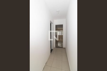 Corredor de casa para alugar com 3 quartos, 450m² em Magalhães Bastos, Rio de Janeiro