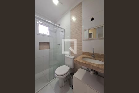 Banheiro de apartamento para alugar com 1 quarto, 42m² em Parada Inglesa, São Paulo