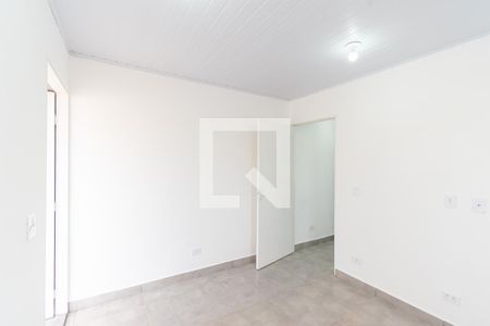 Quarto de casa para alugar com 1 quarto, 74m² em Vila Ema, São Paulo