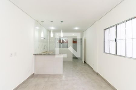 Sala de casa para alugar com 1 quarto, 44m² em Vila Ema, São Paulo