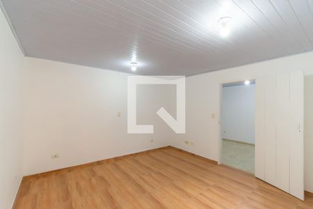 Suíte de casa para alugar com 1 quarto, 70m² em Vila Ema, São Paulo