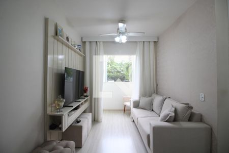 Sala de apartamento para alugar com 2 quartos, 50m² em Jacarepaguá, Rio de Janeiro