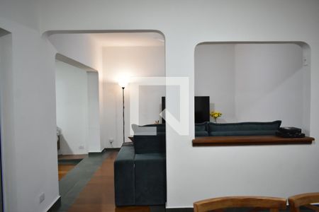 Sala de casa à venda com 3 quartos, 250m² em Planalto Paulista, São Paulo