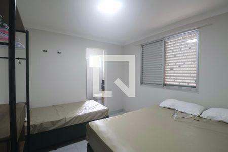 Suíte de apartamento para alugar com 3 quartos, 143m² em Praia Tartarugas, Guarujá