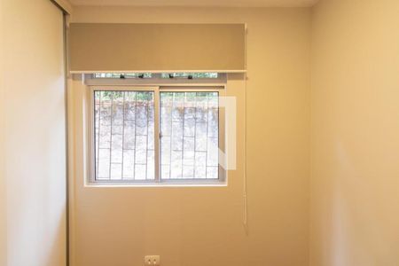 Quarto 1 de apartamento para alugar com 3 quartos, 50m² em Fazendinha, Curitiba