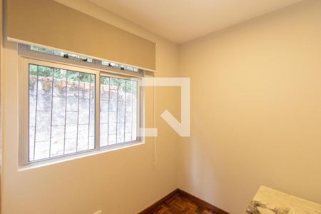 Quarto 1 de apartamento para alugar com 3 quartos, 50m² em Fazendinha, Curitiba
