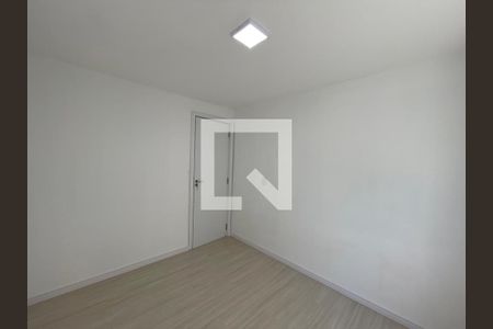 Apartamento à venda com 2 quartos, 45m² em Santos Dumont, São Leopoldo