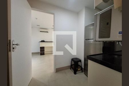Cozinha  de apartamento à venda com 1 quarto, 130m² em Centro, Rio de Janeiro