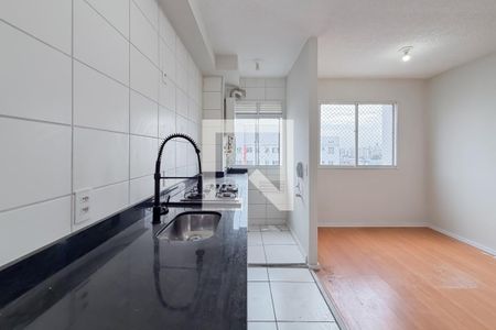 Cozinha e Área de Serviço de apartamento para alugar com 2 quartos, 35m² em Vila Independencia, São Paulo