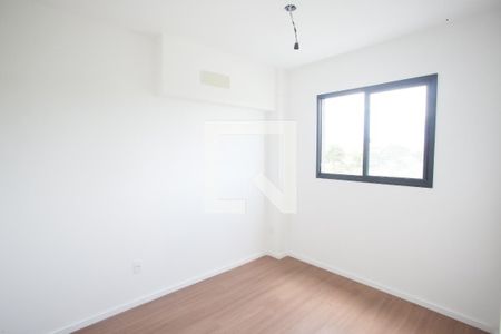Quarto 1 de apartamento para alugar com 2 quartos, 50m² em Curicica, Rio de Janeiro
