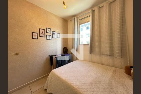 Apartamento à venda com 2 quartos, 44m² em Itatiaia, Belo Horizonte