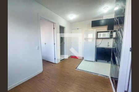 Sala/Cozinha de apartamento para alugar com 2 quartos, 33m² em Jardim Caravelas, São Paulo