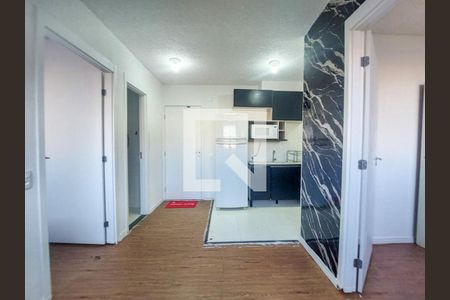 Sala/Cozinha de apartamento para alugar com 2 quartos, 33m² em Jardim Caravelas, São Paulo