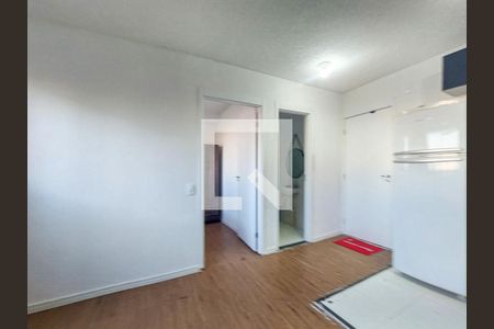 Sala/Cozinha de apartamento para alugar com 2 quartos, 33m² em Jardim Caravelas, São Paulo