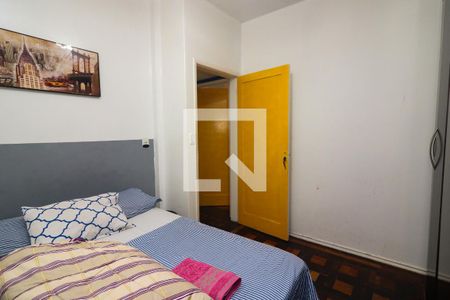 Quarto 1 de apartamento para alugar com 2 quartos, 55m² em Centro Histórico, Porto Alegre