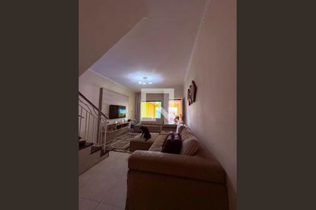 Casa à venda com 3 quartos, 153m² em Vila Helena, Santo André