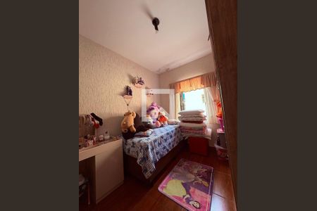 Casa à venda com 3 quartos, 153m² em Vila Helena, Santo André