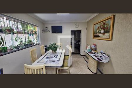 Casa à venda com 3 quartos, 220m² em Parque Sao Luis, São Paulo