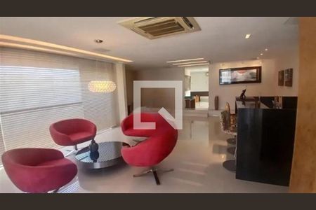 Casa à venda com 6 quartos, 1378m² em Barra da Tijuca, Rio de Janeiro