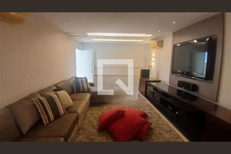 Casa à venda com 6 quartos, 1378m² em Barra da Tijuca, Rio de Janeiro