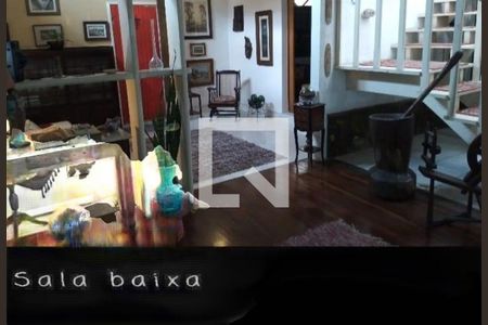 Casa para alugar com 6 quartos, 375m² em Itaipu, Niterói