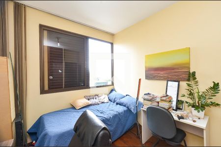 Quarto 1 de apartamento para alugar com 3 quartos, 200m² em Carmo, Belo Horizonte