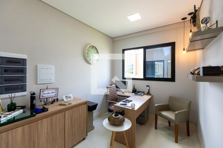 Escritório de casa de condomínio à venda com 3 quartos, 235m² em Fazenda Santa Cândida, Campinas