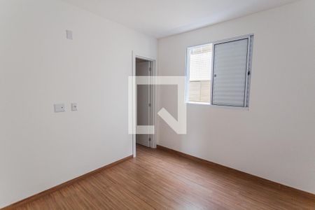 Suíte de apartamento à venda com 3 quartos, 134m² em Vila Paris, Belo Horizonte