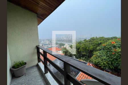 Varanda de casa à venda com 2 quartos, 120m² em Jaguaré, São Paulo