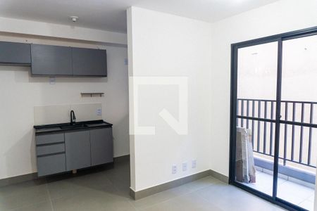 Sala/Cozinha de apartamento para alugar com 2 quartos, 36m² em Jardim Oriental, São Paulo