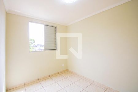 Quarto 2 de apartamento para alugar com 2 quartos, 46m² em Parque Sao Vicente, Santo André
