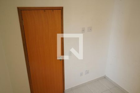 Quarto 2 de apartamento para alugar com 2 quartos, 38m² em Vila Matilde, São Paulo