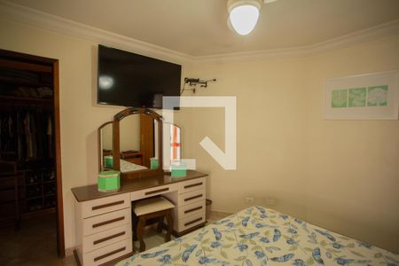 SUÍTE 1 de casa à venda com 3 quartos, 260m² em Parque Sao Domingos, São Paulo