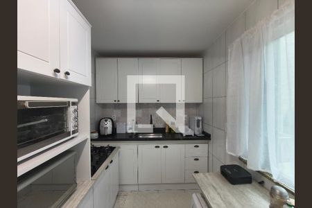 Cozinha de casa de condomínio para alugar com 3 quartos, 120m² em Taquara, Rio de Janeiro