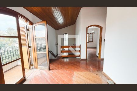 Hall de casa à venda com 5 quartos, 500m² em Jardim Sao Bento, São Paulo