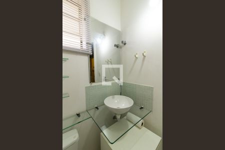 Banheiro de apartamento para alugar com 1 quarto, 51m² em Centro, Campinas