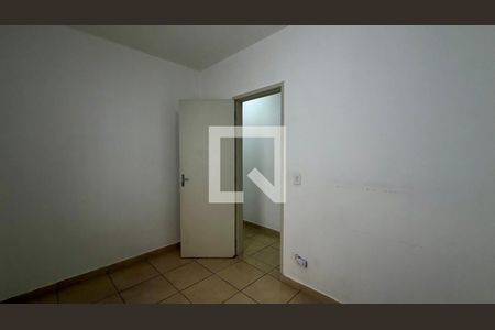 Quarto 2 de casa à venda com 2 quartos, 125m² em Jardim Ester Yolanda, São Paulo