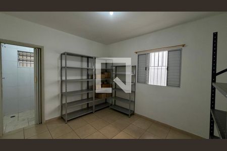 Quarto 1 de casa à venda com 2 quartos, 125m² em Jardim Ester Yolanda, São Paulo