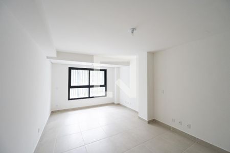 Sala/Quarto de kitnet/studio à venda com 1 quarto, 35m² em Mirandópolis, São Paulo