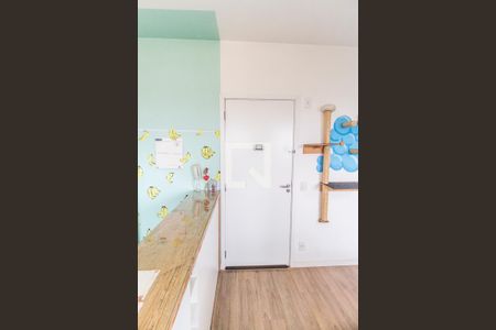 Entrada de apartamento para alugar com 1 quarto, 40m² em Jardim Tupanci, Barueri