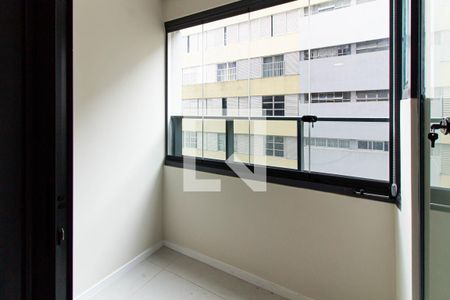 Varanda de kitnet/studio para alugar com 1 quarto, 25m² em Perdizes, São Paulo