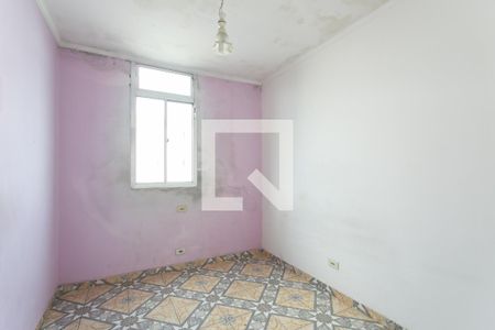 Quarto 2 de apartamento para alugar com 2 quartos, 56m² em Conjunto Residencial José Bonifácio, São Paulo