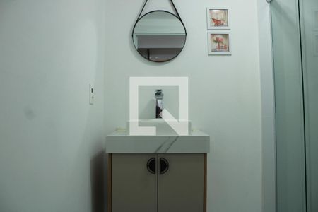 Banheiro de kitnet/studio para alugar com 1 quarto, 21m² em Ipiranga, São Paulo