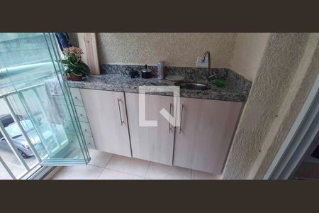 Apartamento à venda com 2 quartos, 53m² em Quitaúna, Osasco