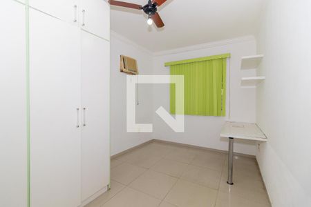 Quarto 1 de casa para alugar com 3 quartos, 120m² em Bangu, Rio de Janeiro