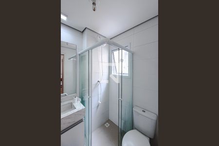 Banheiro de kitnet/studio para alugar com 1 quarto, 34m² em Jardim da Gloria, São Paulo